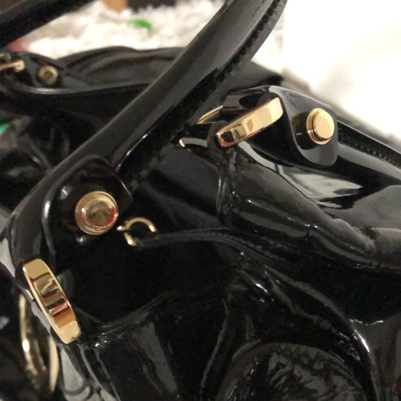 GUCCI ABBEY BLACK PATENT LEATHER - Picture 15 of 15